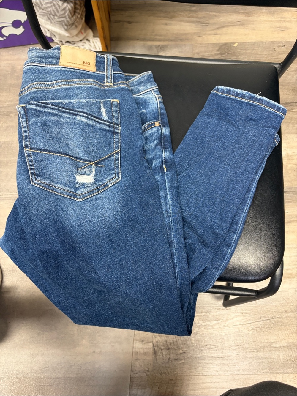BKE Women's Medium Blue Skinny Distressed Jeans